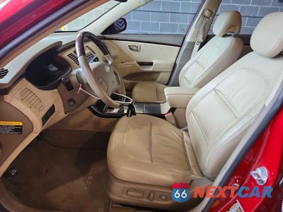 Zdjęcie 7 z 12 samochodu: 2011 HYUNDAI AZERA LIMITED VIN:KMHFC4DFXBA544313 - miniatura