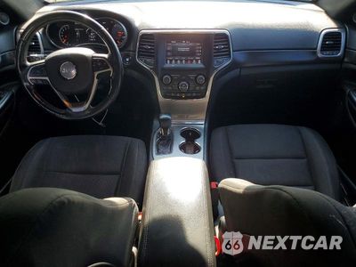 Zdjęcie 8 z 13 samochodu: 2018 JEEP GRAND CHEROKEE LAREDO VIN:1C4RJFAGXJC237906 - miniatura
