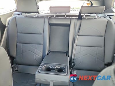 Zdjęcie 10 z 13 samochodu: 2025 BMW X1 XDRIVE28I VIN:WBX73EF01S5051073 - miniatura