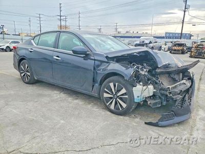 Czwarte zdjęcie samochodu z boku: 2021 NISSAN ALTIMA SV VIN:1N4BL4DV6MN357937 - miniatura