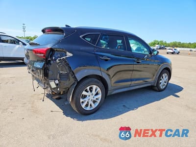 Trzecie zdjęcie samochodu z tyłu: 2020 HYUNDAI TUCSON VALUE VIN:KM8J3CA42LU160078 - miniatura