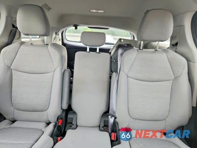 Zdjęcie 10 z 13 samochodu: 2023 TOYOTA SIENNA LE VIN:5TDKRKEC0PS138240 - miniatura