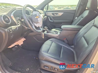 Zdjęcie 7 z 13 samochodu: 2020 CHEVROLET BLAZER 3LT VIN:3GNKBDRS7LS539699 - miniatura