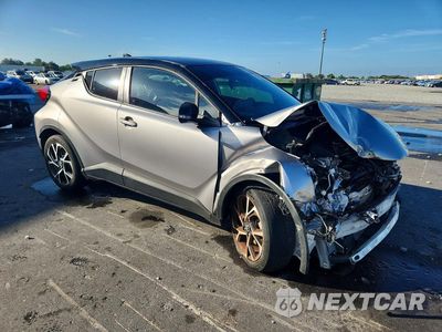 Czwarte zdjęcie samochodu z boku: 2019 TOYOTA C-HR XLE VIN:NMTKHMBX7KR083461 - miniatura
