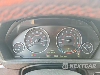 Zdjęcie 9 z 12 samochodu: 2016 BMW 328 I SULEV VIN:WBA8E9G5XGNT44973 - miniatura
