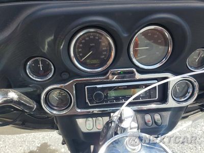 Zdjęcie 7 z 9 samochodu: 2007 HARLEY-DAVIDSON FLHTCUI VIN:1HD1FC4177Y621107 - miniatura