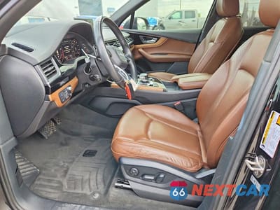 Zdjęcie 7 z 12 samochodu: 2017 AUDI Q7 PRESTIGE VIN:WA1VAAF74HD015418 - miniatura