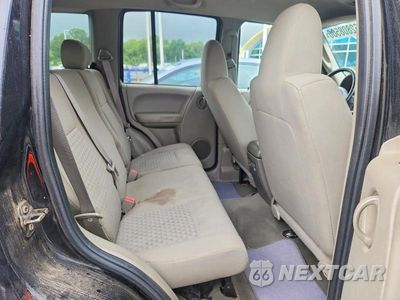 Zdjęcie 10 z 12 samochodu: 2025 JEEP LIBERTY SPORT VIN:1J4GL48KX6W288953 - miniatura