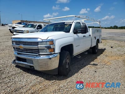 2015 CHEVROLET SILVERADO C2500 HEAVY DUTY 1GB2CUEG3FZ129596 - główne zdjęcie licytacji z USA - miniatura