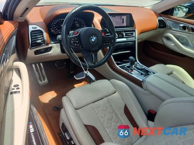 Zdjęcie 8 z 12 samochodu: 2020 BMW M8 VIN:WBSAE0C00LBM08386 - miniatura
