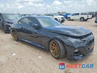 Czwarte zdjęcie samochodu z boku: 2023 BMW M240XI VIN:3MW53CM08P8D25842 - miniatura