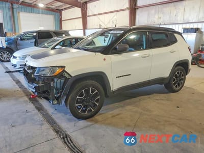 2021 JEEP COMPASS TRAILHAWK 3C4NJDDB4MT571618 - główne zdjęcie licytacji z USA - miniatura