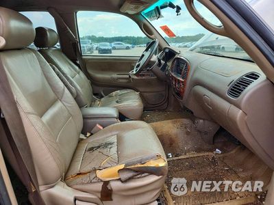 Zdjęcie 7 z 12 samochodu: 2002 TOYOTA TUNDRA ACCESS CAB LIMITED VIN:5TBBT48102S286221 - miniatura