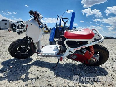 Trzecie zdjęcie samochodu z tyłu: 2020 HONDA NPS50 VIN:JH2AF5817LK800386 - miniatura