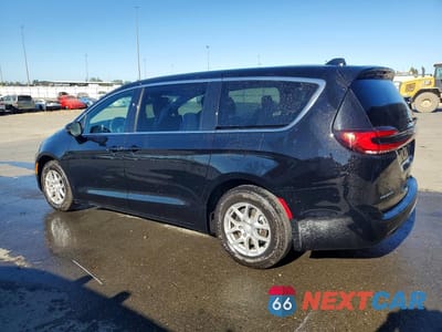 Drugie zdjęcie samochodu z przodu: 2026 CHRYSLER PACIFICA SELECT VIN:2C4RC1BGXTR226216 - miniatura