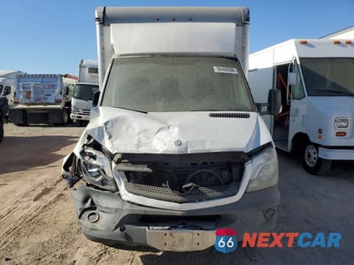Piąte zdjęcie samochodu w środku: 2014 MERCEDES-BENZ SPRINTER 3500 VIN:WDAPF4DCXE9574264 - miniatura