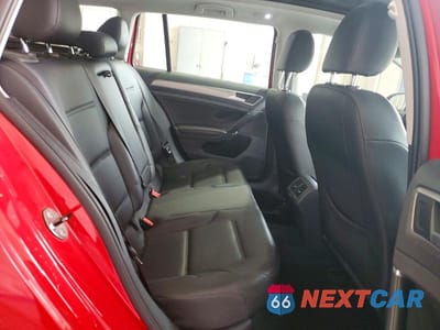 Zdjęcie 10 z 12 samochodu: 2016 VOLKSWAGEN GOLF SPORTWAGEN S VIN:3VWC17AU4GM523322 - miniatura