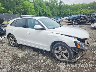 Czwarte zdjęcie samochodu z boku: 2010 AUDI Q5 PREMIUM PLUS VIN:WA1LKAFP9AA101772 - miniatura