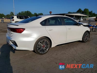 Trzecie zdjęcie samochodu z tyłu: 2021 KIA FORTE GT VIN:3KPF44AC9ME292937 - miniatura