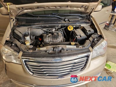 Zdjęcie 12 z 13 samochodu: 2015 CHRYSLER TOWN & COUNTRY TOURING VIN:2C4RC1BG1FR538073 - miniatura