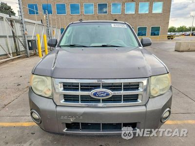 Piąte zdjęcie samochodu w środku: 2010 FORD ESCAPE XLT VIN:1FMCU0D78AKC46398 - miniatura