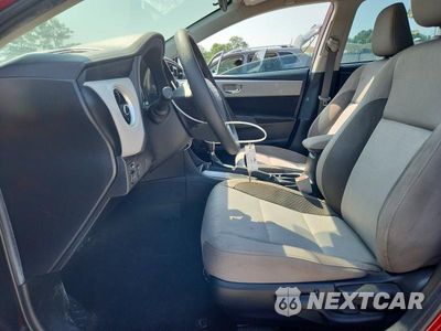 Zdjęcie 7 z 12 samochodu: 2019 TOYOTA COROLLA LE VIN:2T1BURHE3KC192377 - miniatura