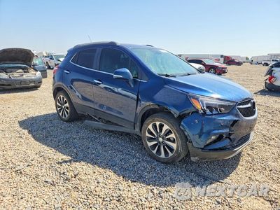 Czwarte zdjęcie samochodu z boku: 2020 BUICK ENCORE ESSENCE VIN:KL4CJGSB9LB045698 - miniatura