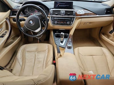 Zdjęcie 8 z 12 samochodu: 2014 BMW 328 XI VIN:WBA3B3G51ENR84941 - miniatura