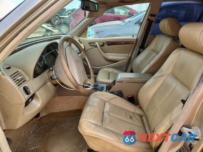 Zdjęcie 7 z 12 samochodu: 1999 MERCEDES-BENZ C 280 VIN:WDBHA29G0XA725841 - miniatura