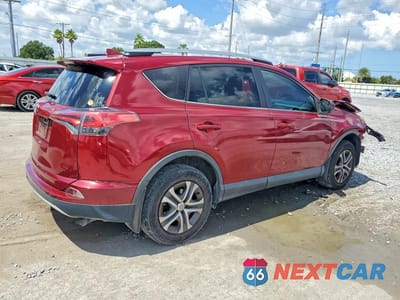 Trzecie zdjęcie samochodu z tyłu: 2018 TOYOTA RAV4 VIN:2T3ZFREV4JW441206 - miniatura