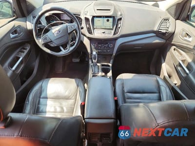 Zdjęcie 8 z 13 samochodu: 2018 FORD ESCAPE SEL VIN:1FMCU9H91JUB63402 - miniatura