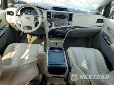 Zdjęcie 8 z 13 samochodu: 2012 TOYOTA SIENNA LE VIN:5TDJK3DC5CS037955 - miniatura