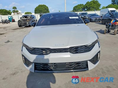 Piąte zdjęcie samochodu w środku: 2025 KIA K5 GT LINE VIN:KNAG64J7XS5268668 - miniatura