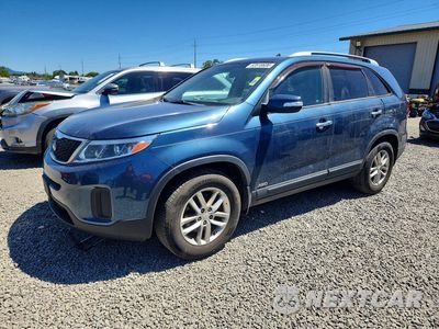 2015 KIA SORENTO LX 5XYKTDA76FG580389 - główne zdjęcie licytacji z USA - miniatura