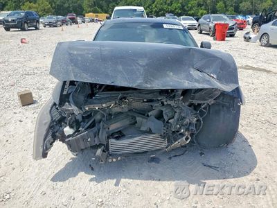 Piąte zdjęcie samochodu w środku: 2025 FORD MUSTANG VIN:1FA6P8TH1S5110234 - miniatura