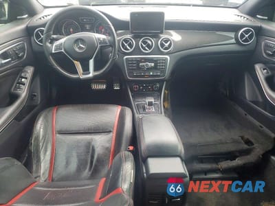 Zdjęcie 8 z 12 samochodu: 2014 MERCEDES-BENZ CLA 45 AMG VIN:WDDSJ5CB2EN126098 - miniatura