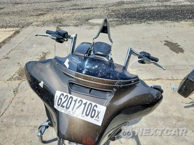 Piąte zdjęcie samochodu w środku: 2021 HARLEY-DAVIDSON FLHX VIN:1HD1KBC15MB600682 - miniatura