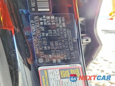 Zdjęcie 13 z 13 samochodu: 2017 KIA NIRO EX VIN:KNDCC3LC2H5055317 - miniatura