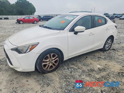 2017 TOYOTA YARIS IA BASE 3MYDLBYV0HY168891 - główne zdjęcie licytacji z USA - miniatura