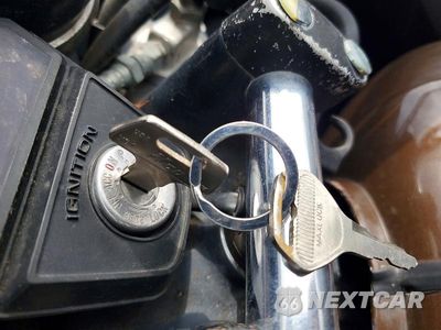 Zdjęcie 8 z 9 samochodu: 1982 HONDA GL1100 A VIN:1HFSC0227CA235658 - miniatura