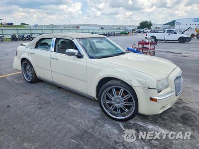Czwarte zdjęcie samochodu z boku: 2007 CHRYSLER 300 TOURING VIN:2C3KA53G87H629835 - miniatura