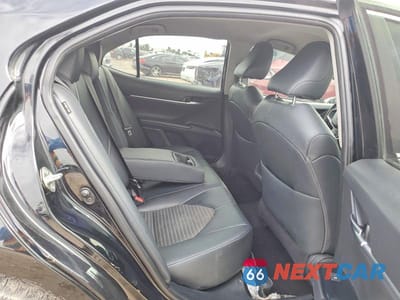 Zdjęcie 10 z 12 samochodu: 2019 TOYOTA CAMRY SE VIN:4T1B11HK5KU829851 - miniatura