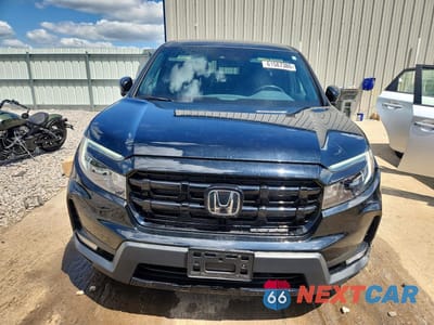 Piąte zdjęcie samochodu w środku: 2025 HONDA RIDGELINE BLACK EDITION VIN:5FPYK3F8XSB004760 - miniatura