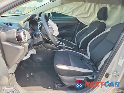 Zdjęcie 7 z 13 samochodu: 2021 NISSAN VERSA SV VIN:3N1CN8EV2ML821842 - miniatura