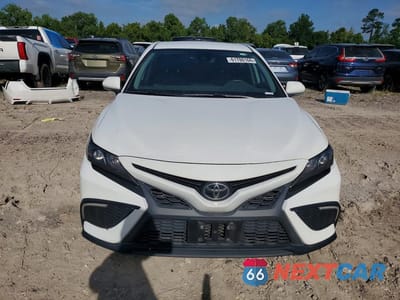 Piąte zdjęcie samochodu w środku: 2024 TOYOTA CAMRY SE VIN:4T1G11AK1RU874201 - miniatura