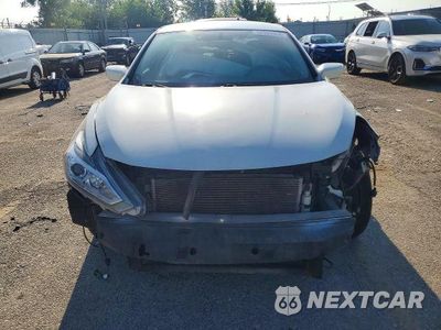 Piąte zdjęcie samochodu w środku: 2017 NISSAN ALITMA VIN:1N4AL3AP2HC478008 - miniatura