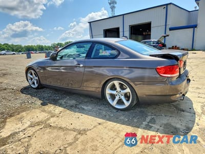 Drugie zdjęcie samochodu z przodu: 2010 BMW 335 I VIN:WBAWB7C51AP159216 - miniatura
