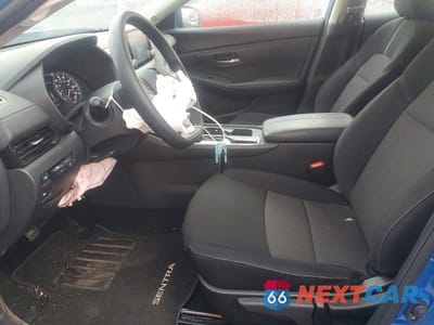Zdjęcie 7 z 12 samochodu: 2025 NISSAN SENTRA VIN:3N1AB8CV1SY400147 - miniatura