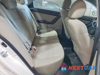 Zdjęcie 10 z 12 samochodu: 2011 KIA FORTE EX VIN:KNAFU4A2XB5424746 - miniatura