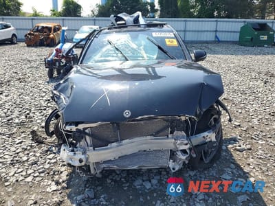 Piąte zdjęcie samochodu w środku: 2018 MERCEDES-BENZ C 43 4MATIC AMG VIN:55SWF6EB8JU260301 - miniatura